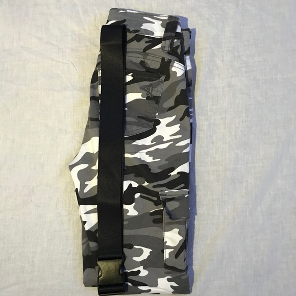 Cargo camo jeans - Picture 2 of 3